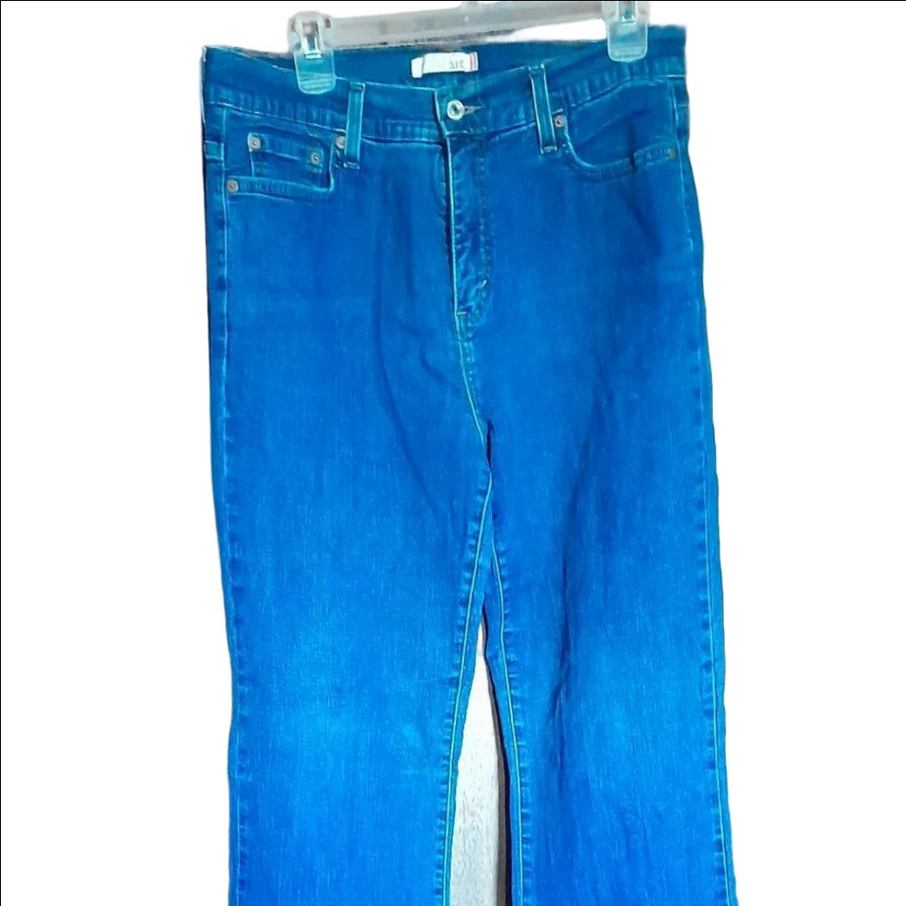 Perfectly Slimming Levis 512 Jeans